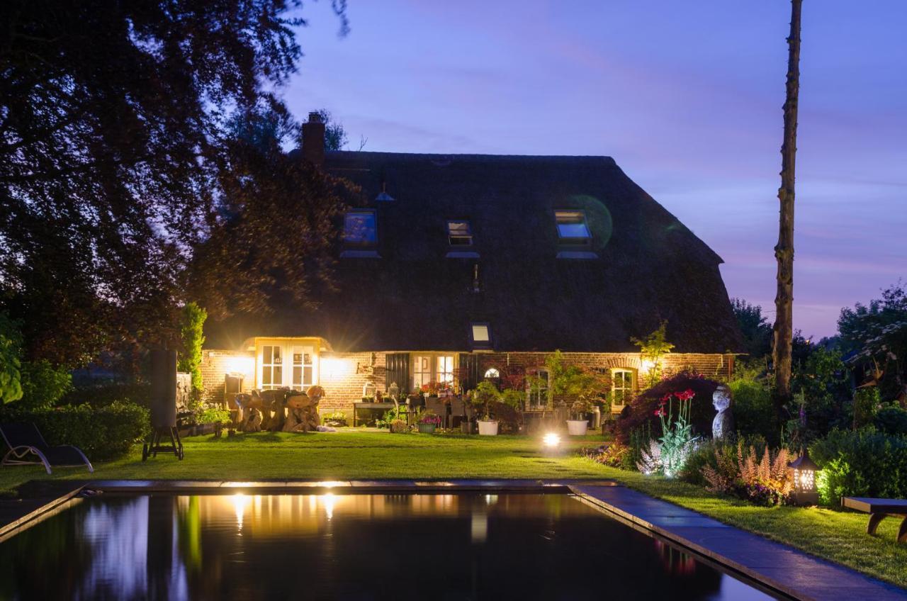 Rumah Indo Garden Wilp Esterno foto